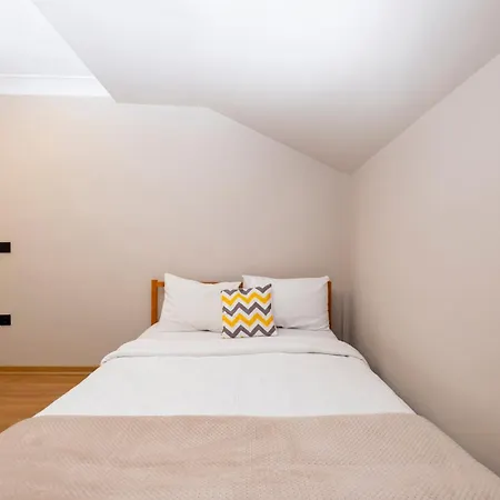 Apartament Sea View Two-bedroom In Managed - Parking And Elevator *