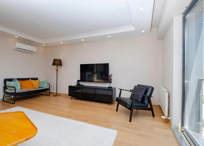 Daire Sea View Two-bedroom In Managed - Parking And Elevator *