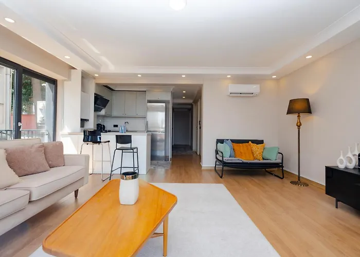 Daire Sea View Two-bedroom In Managed - Parking And Elevator İstanbul