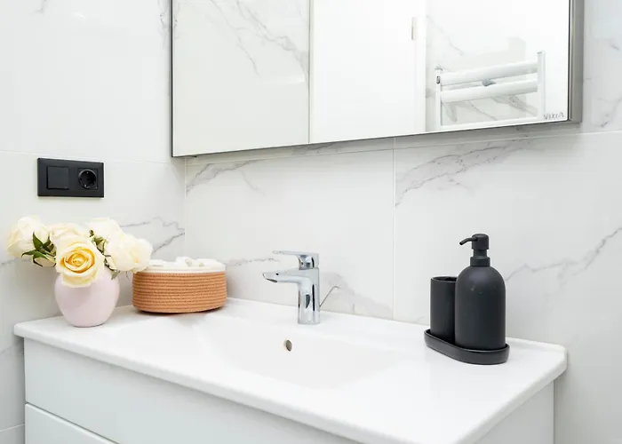 Daire Sea View Two-bedroom In Managed - Parking And Elevator