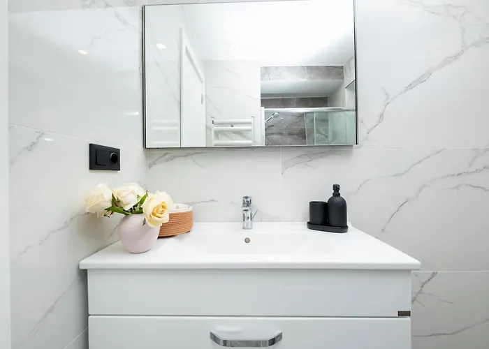 公寓 Sea View Two-bedroom In Managed - Parking And Elevator *